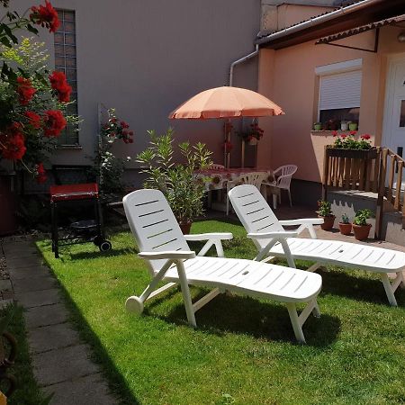 Renáta Vendégház Eger Exterior foto