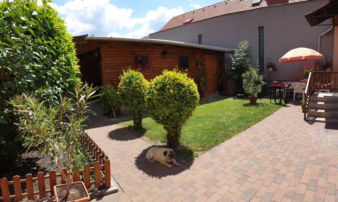 Renáta Vendégház Eger Exterior foto
